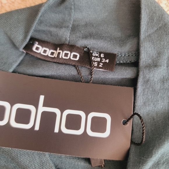 NWT Boohoo Bodysuit 2 - Picture 7 of 7